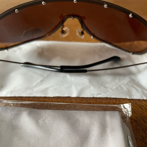 Shield Shade Sunglasses Polarized - Picture 5 of 5